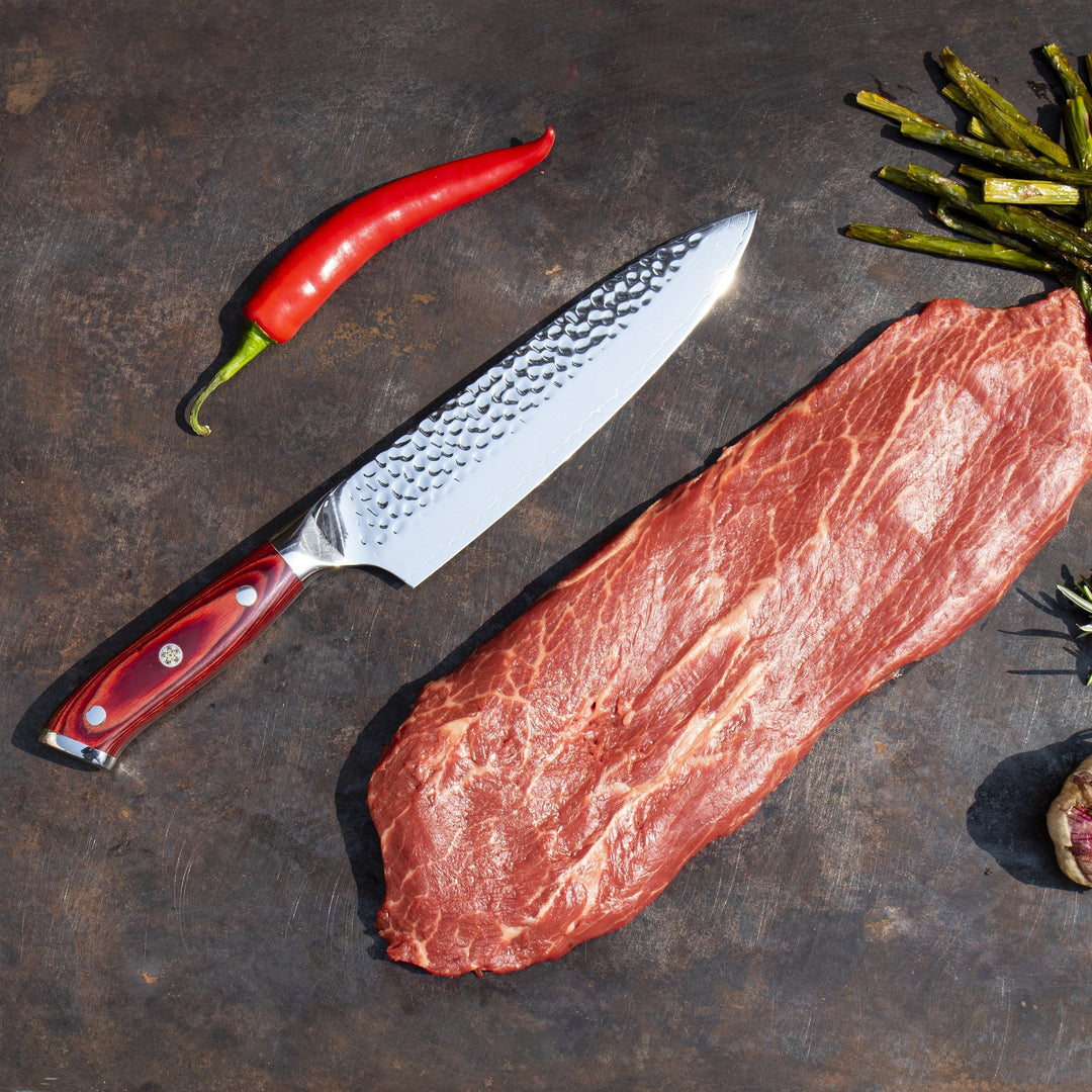 Cuchillo de cocina Mahogany Red 20 cm – elegancia natural para cada cocina