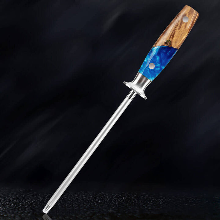 Acero de Afilado Tsunami — Varilla de Esmeril con Mango de Madera de Burl de Resina Azul