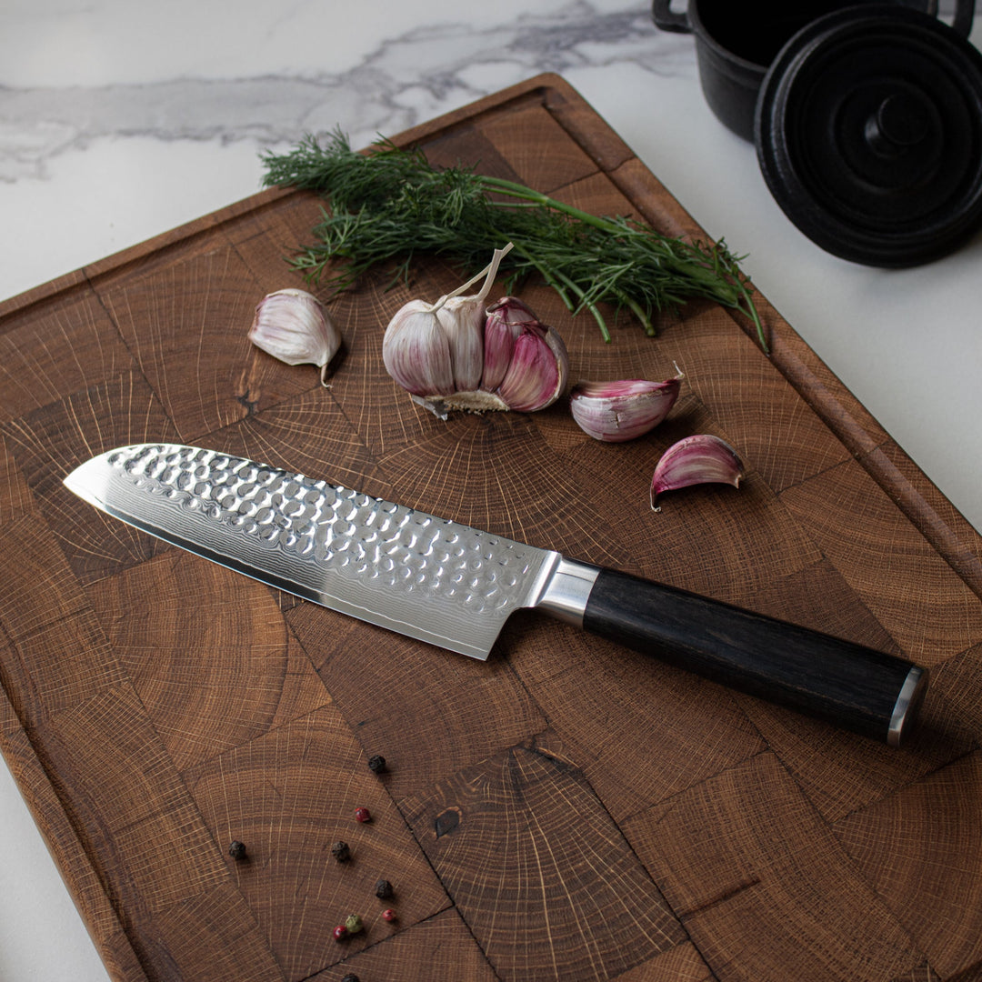 Cuchillo santoku martillado – hoja de 18 cm con filo preciso