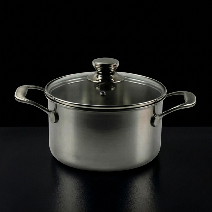 Olla de titanio con tapa